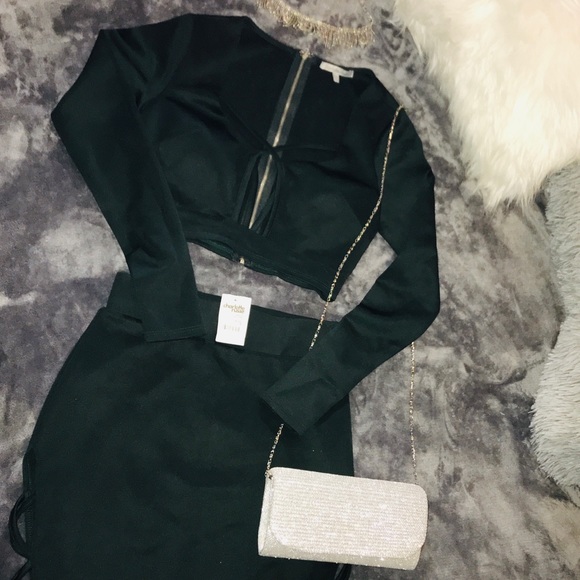 2 Piece Charlotte Russe Crop top and Skirt set!! - Picture 2 of 6